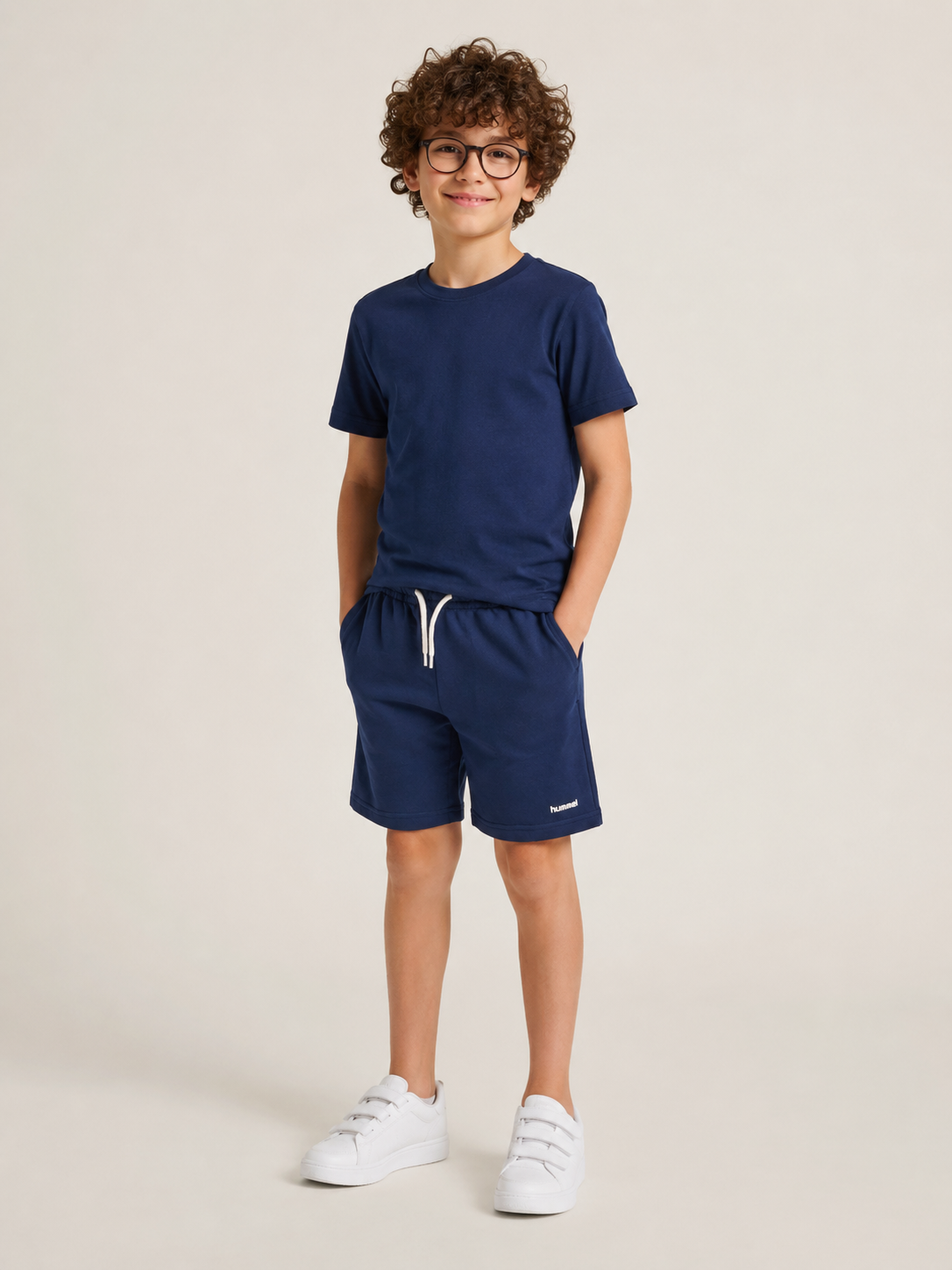 hmlJR LOOSE CHEVRON SHORTS - Image 4