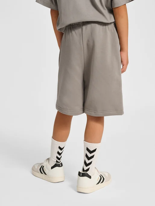 hmlJR LOOSE SWEAT SHORTS BEE - Image 5