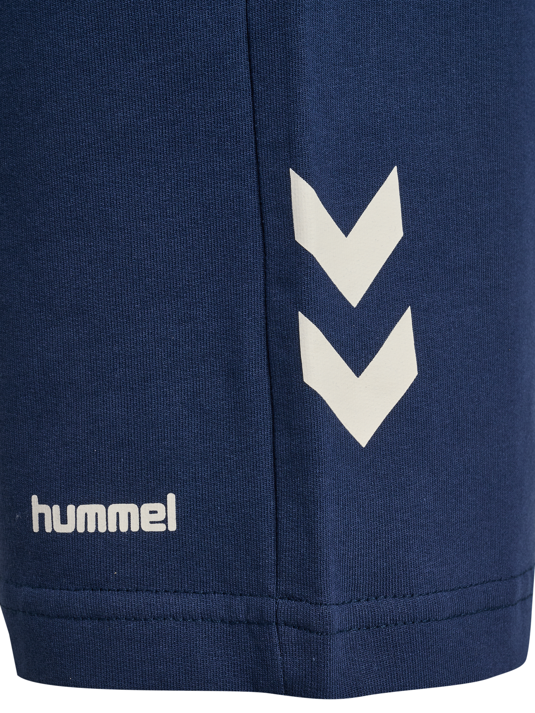 hmlJR LOOSE CHEVRON SHORTS - Image 3